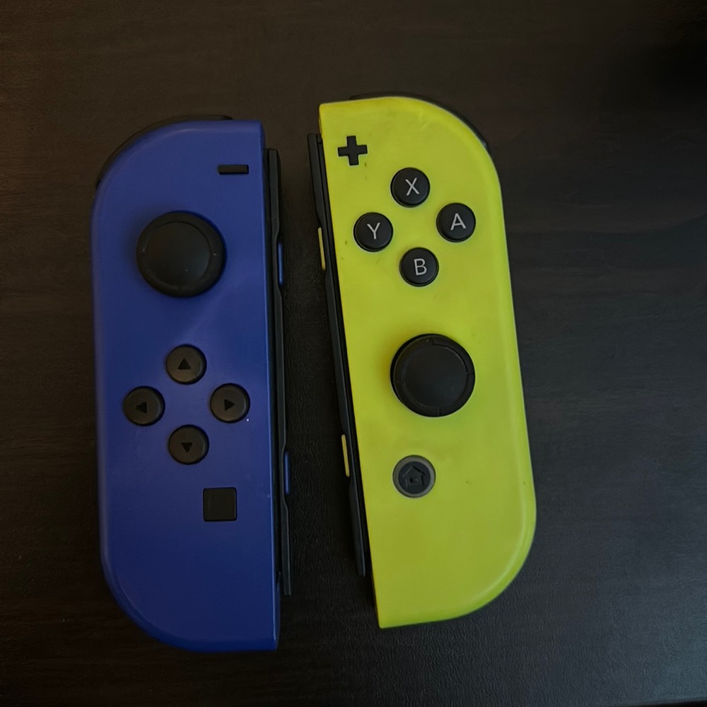 Joy cons